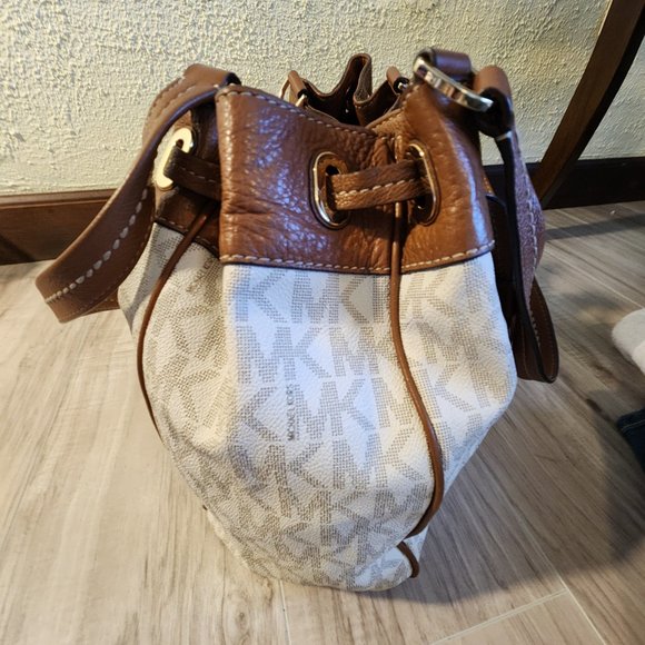 Euc Michael Kors Classic Leather Tote Bag Purse - Picture 11 of 13